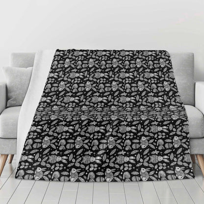 Abstract Bunny Flannel Breathable Blanket 4 Sizes DeRose Seasonal