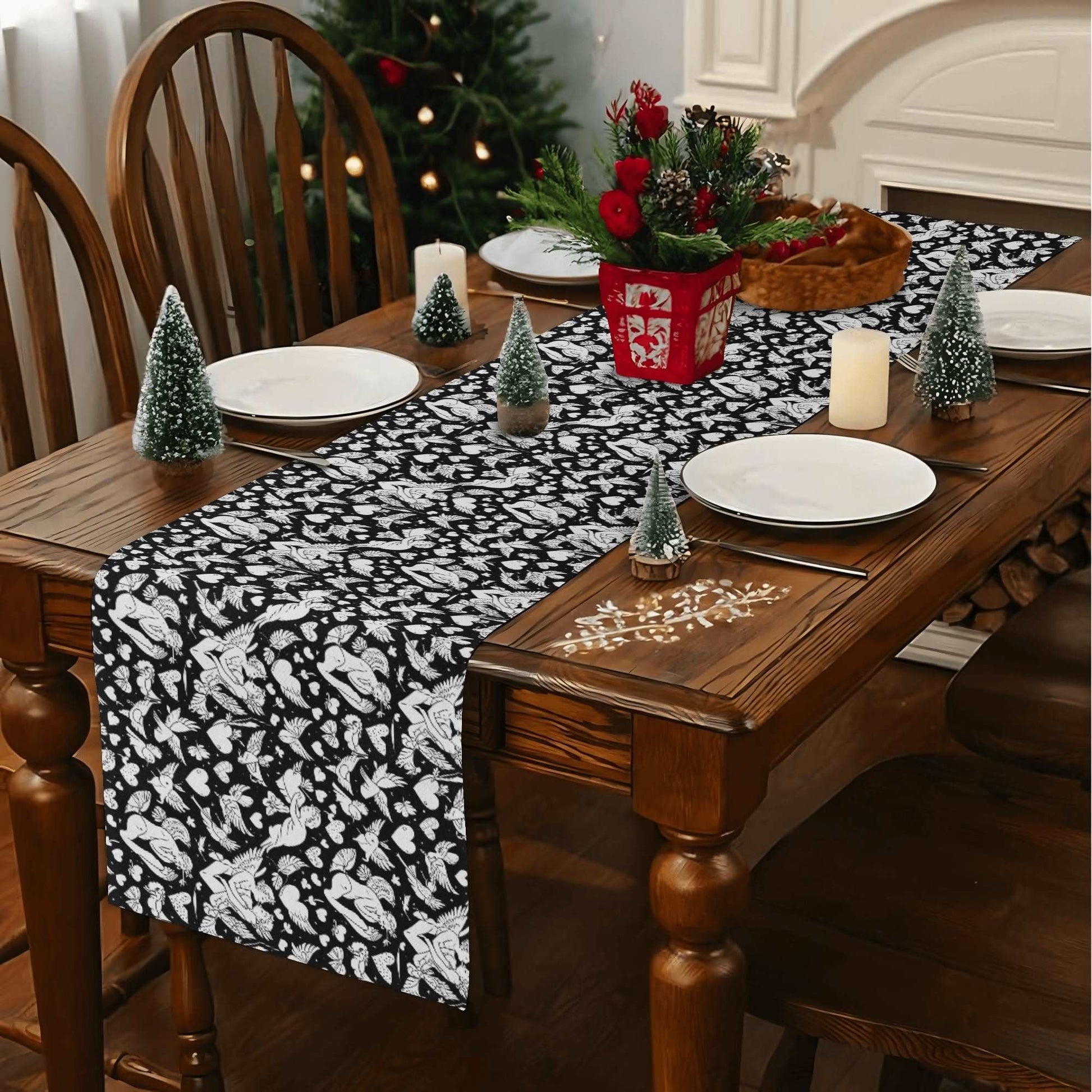 Abstract Love Polyester Table Runner DeRose Seasonal