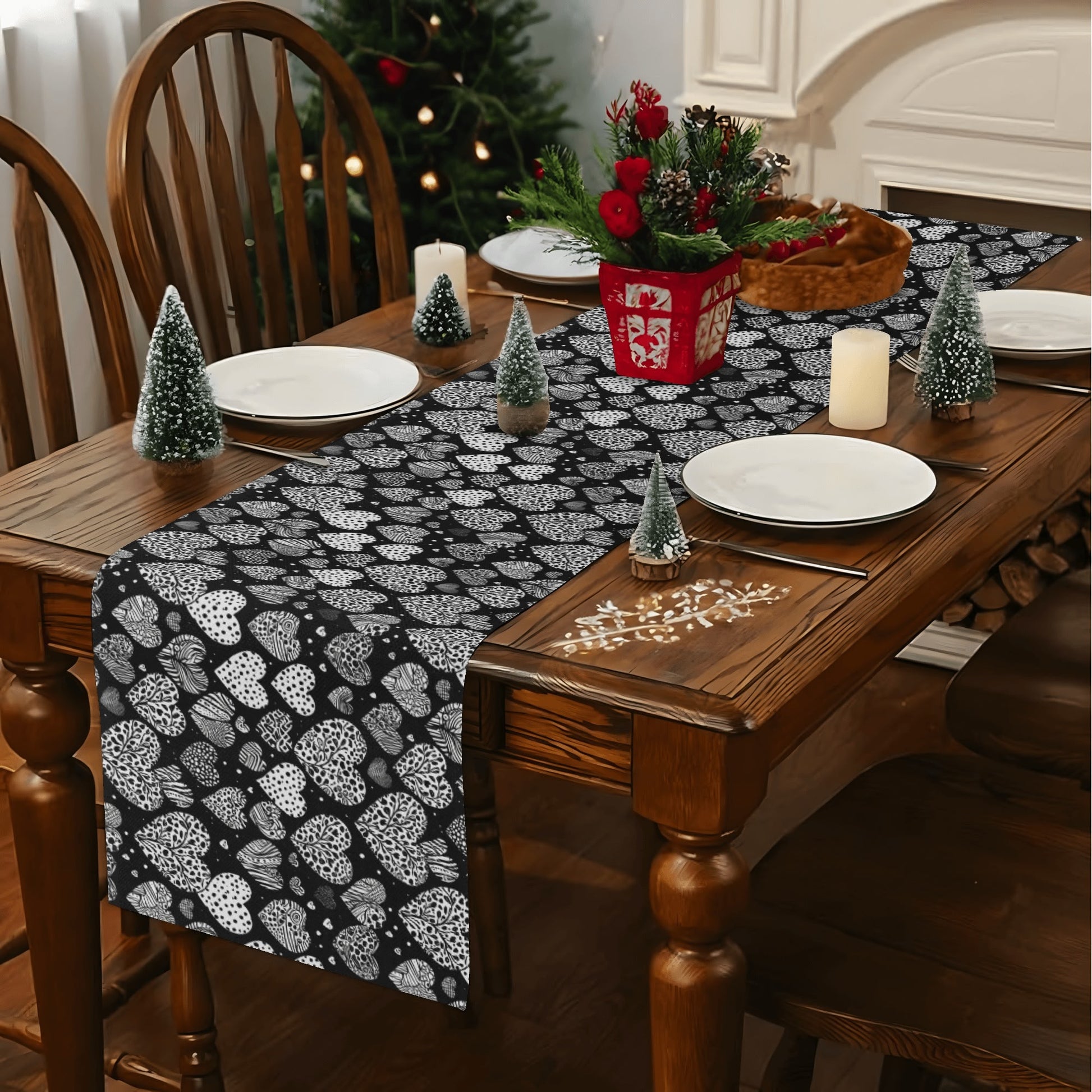 Black and White Hearts Polyester Table Runner DeRose Seasonal