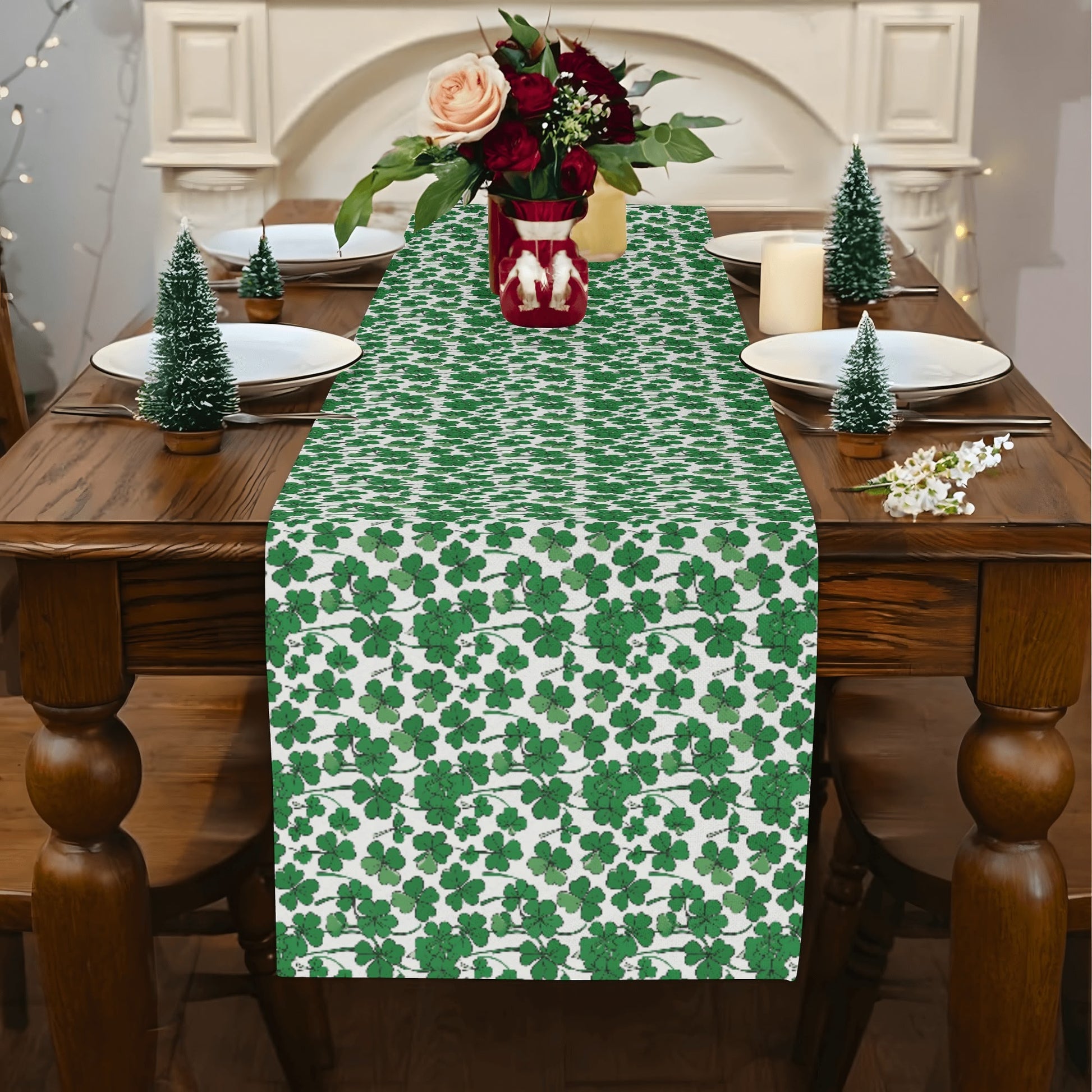 Little Clover Polyester Table Runner DeRose Seasonal